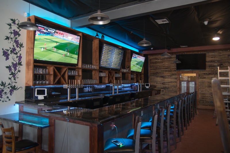 Bar photo 2